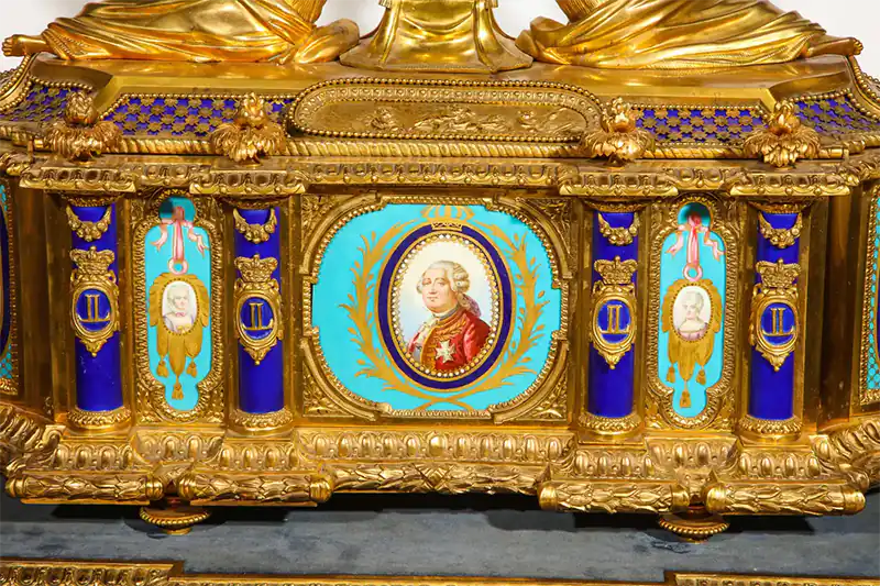Important Rare French Ormolu Sevres Style Porcelain Jewelry Box on Bronze Table 1880 4 Important Rare French Ormolu Sevres Style Porcelain Jewelry Box on Bronze Table