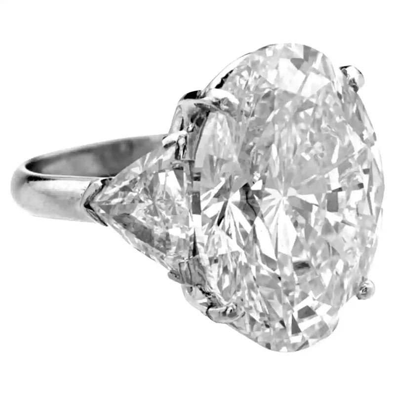 Luxury GIA Certified 10.16 Carat Oval Cut Diamond Platinum Ring 1 GIA Certified 10.16 Carat Oval Cut Diamond Platinum Ring