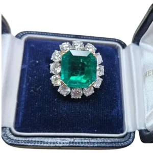 SSEF 6.78 Carat NO OIL Investment grade Emerald Ring