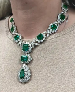 Bulgari Rome Elizabeth Taylor Style Colombian Emerald Diamond Necklace Set
