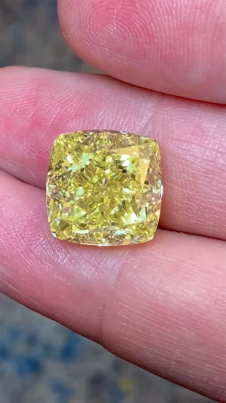 Emilio Jewelry 20.00 Carat Gia Certified Fancy Intense Yellow Diamond 5 Emilio Jewelry 20.00 Carat Gia Certified Fancy Intense Yellow Diamond