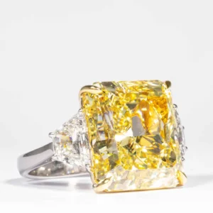 Shreve Crump & Low GIA Certified 20.24 Carat Fancy Intense Yellow Diamond Ring