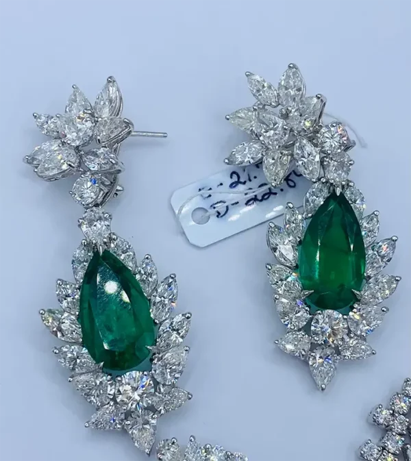 Emilio Jewelry Certified 168 Carat Royal Emerald Necklace And Earring Suite