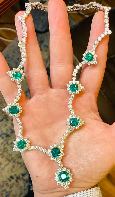 Emilio Jewelry Certified Muzo Colombian Vivid Green Emerald Diamond Necklace 7 Emilio Jewelry Certified Muzo Colombian Vivid Green Emerald Diamond Necklace