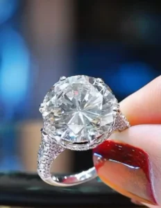 GIA Certified 8.00 Carat E/VVS2 Triple XXX Round Brillant Shape Diamond Ring